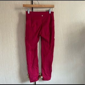 Lululemon 7/8 legging. High waisted. Great condition!